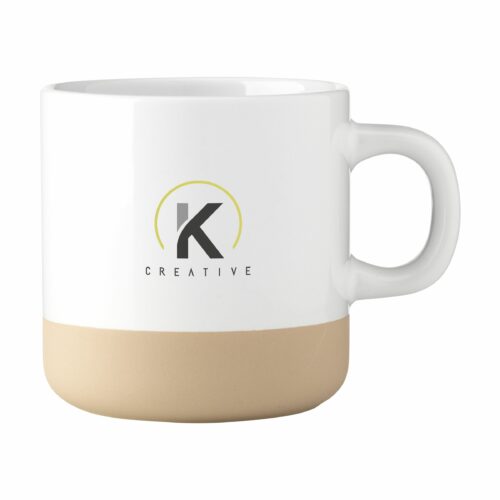 Kaffekopp med kreativt logo-design